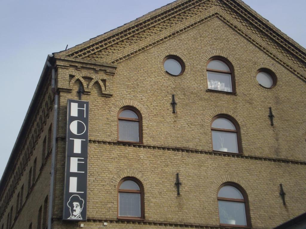 Hotel Chaplin Landskrone Exterior photo
